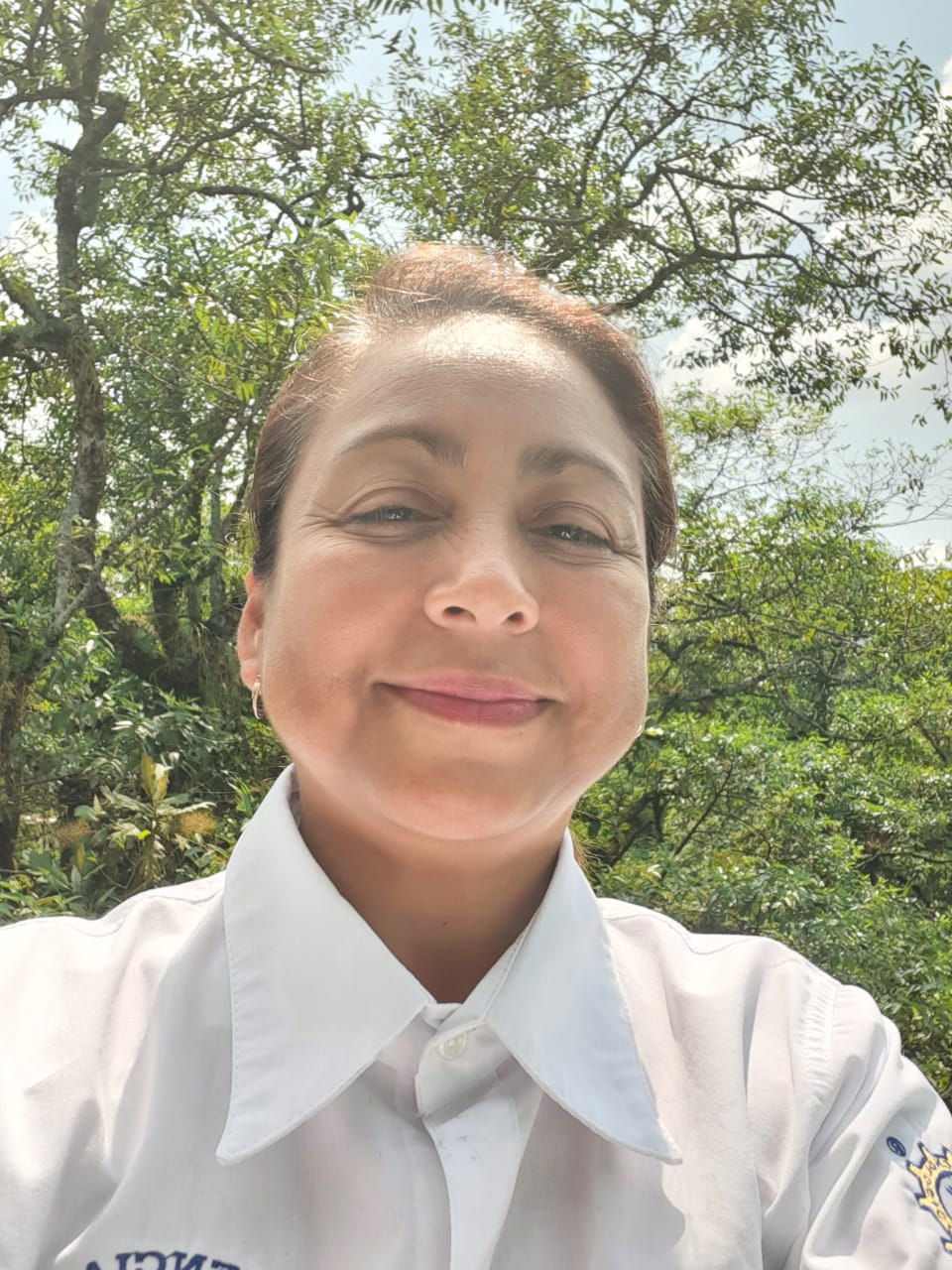 Mari Trini Flores Castañeda